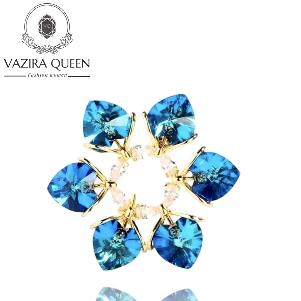 VQ Flower Brooch
